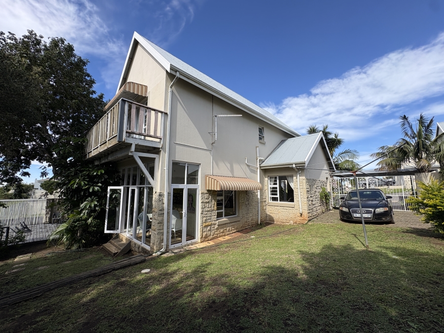 3 Bedroom Property for Sale in Gonubie North Eastern Cape